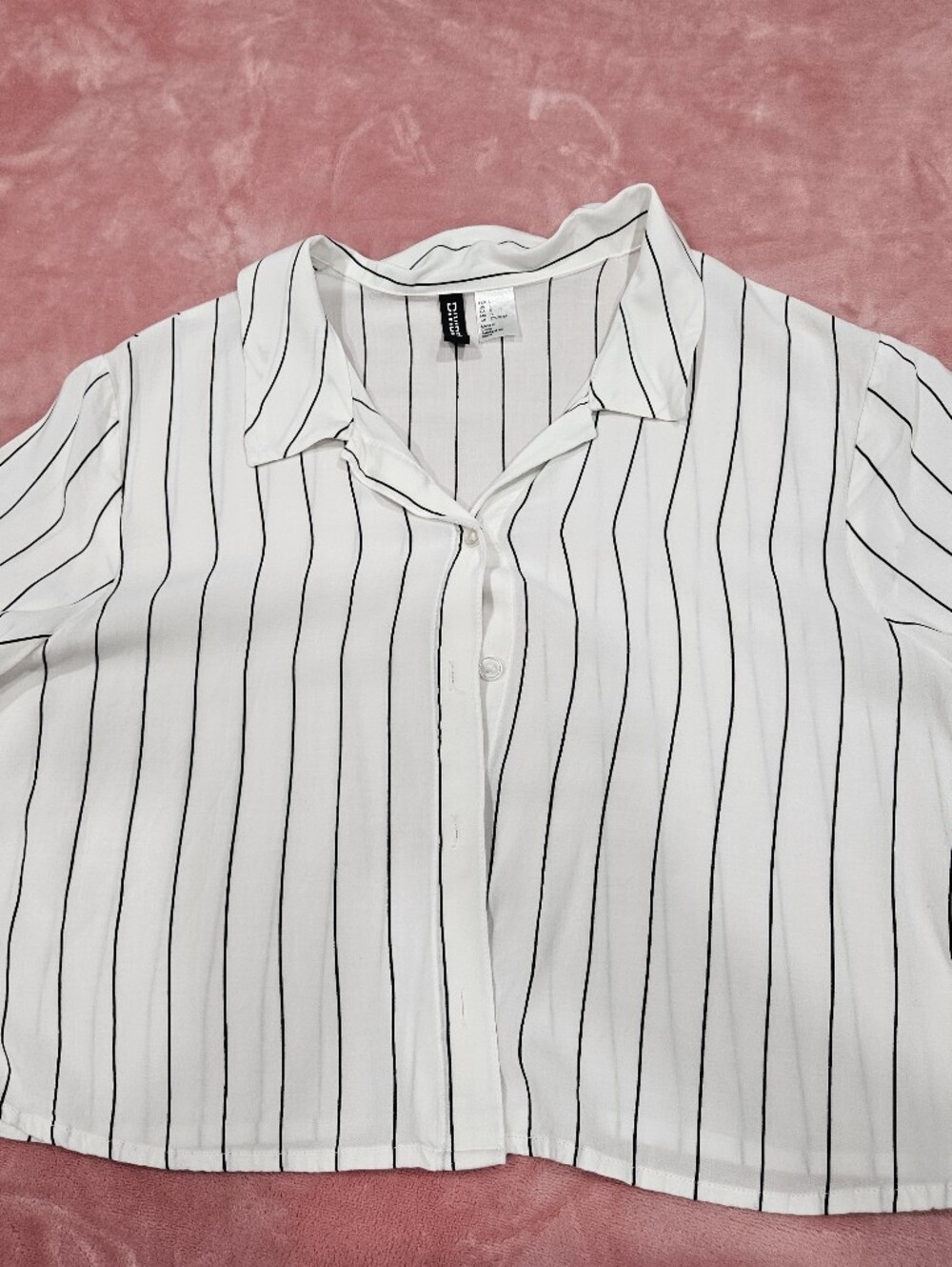 H&M White Blouse with Black Vertical Pinstripes